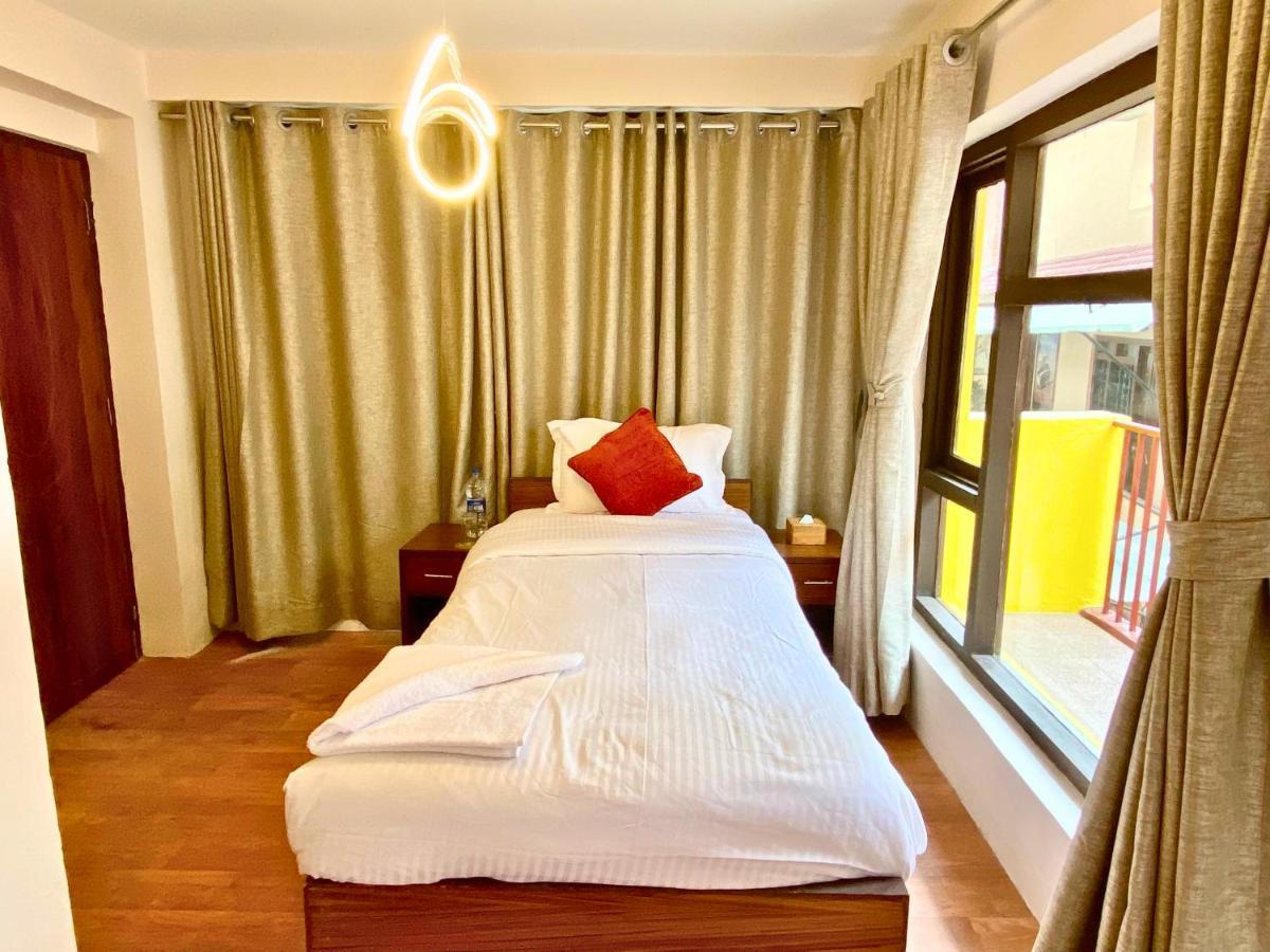 Hotel Pala Kathmandu Exterior photo