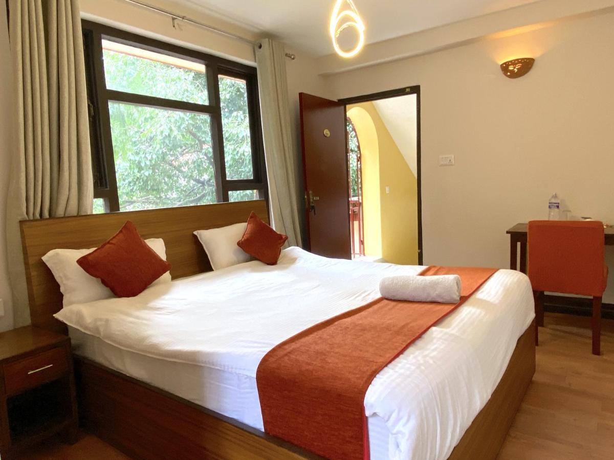 Hotel Pala Kathmandu Exterior photo