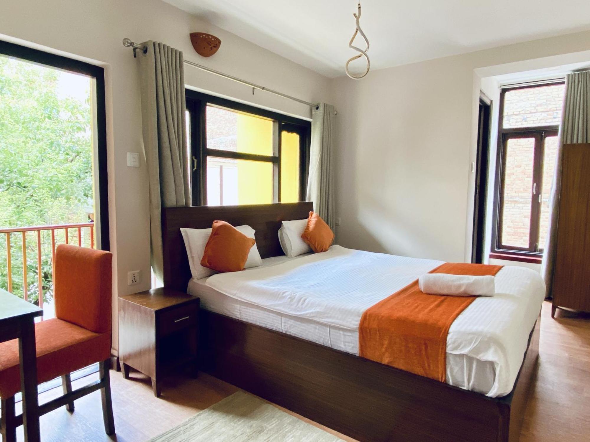 Hotel Pala Kathmandu Exterior photo
